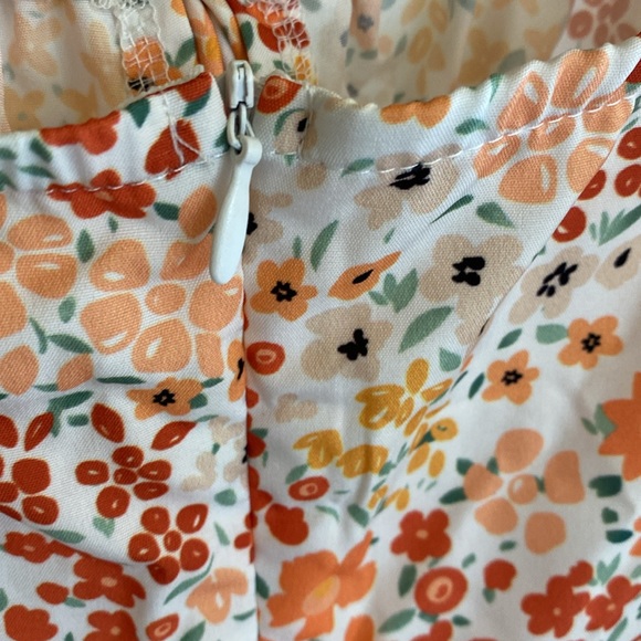 SHEIN dress size M flower print tank straps - Picture 5 of 6